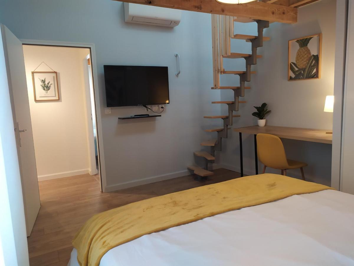 Les Loges De Montauban Apartment Luaran gambar
