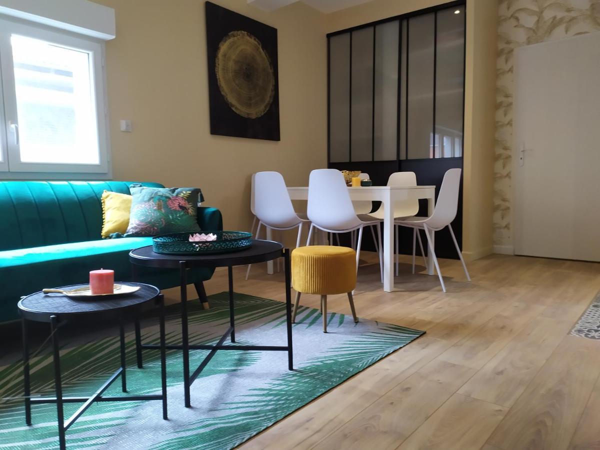 Les Loges De Montauban Apartment Luaran gambar